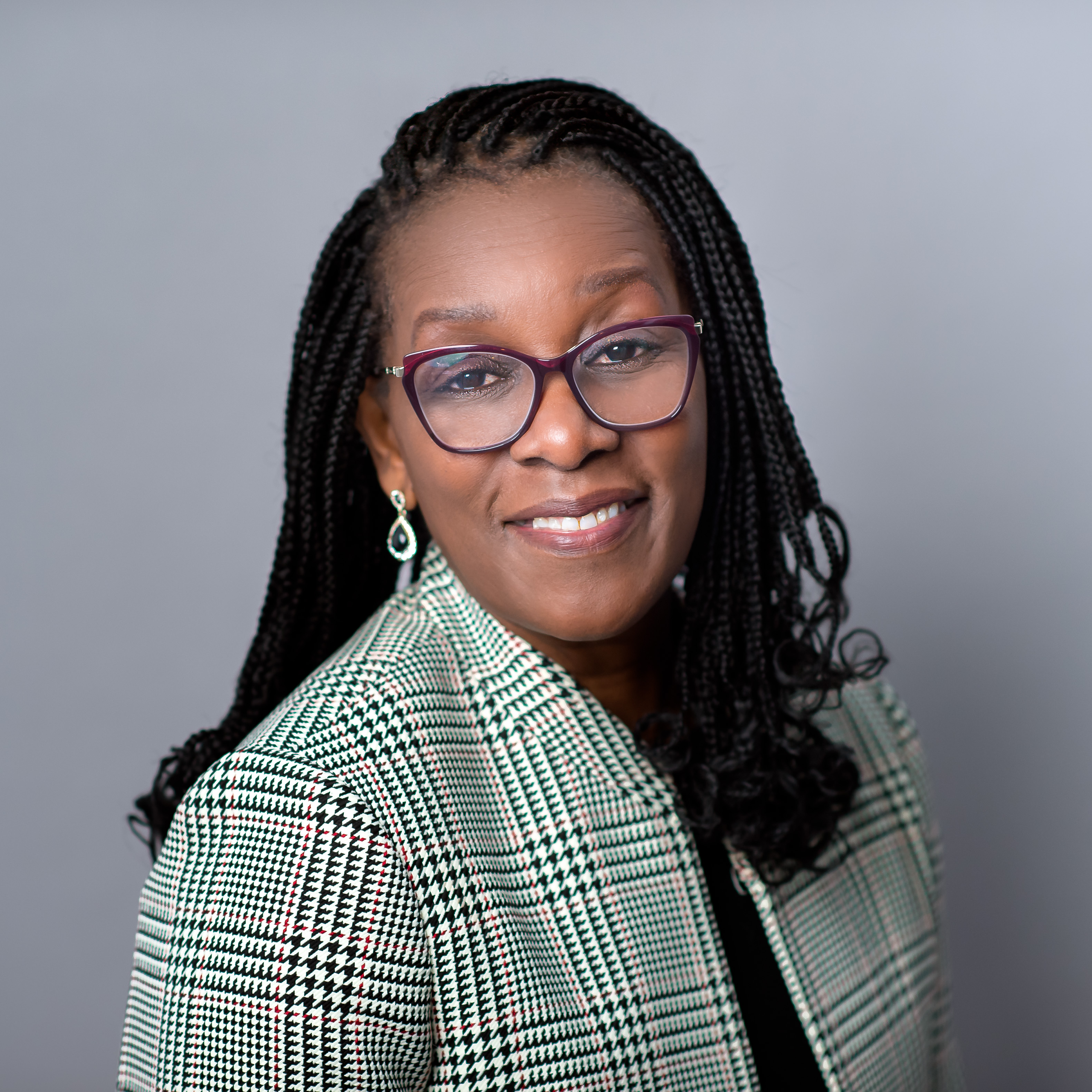 Fari Manyika Willoughby, MA, LPC, MSW, LSW